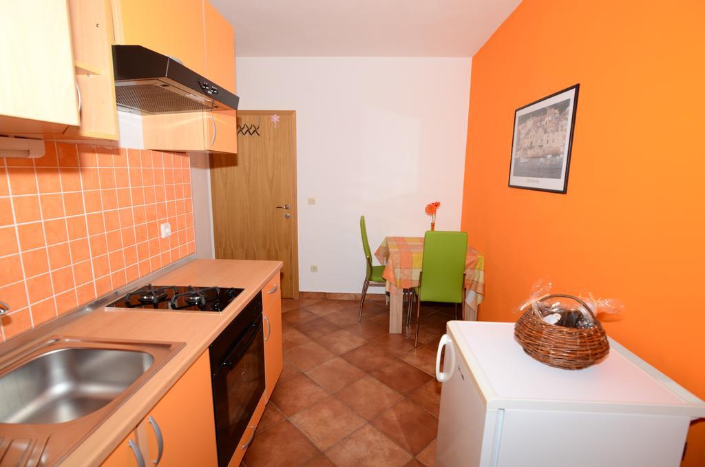 Ferienwohnung Apartman Milena Primošten Exterior foto